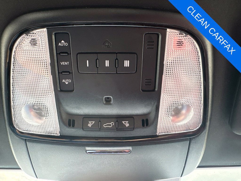 Used 2023 Dodge Durango SRT AWD/4WD image 29