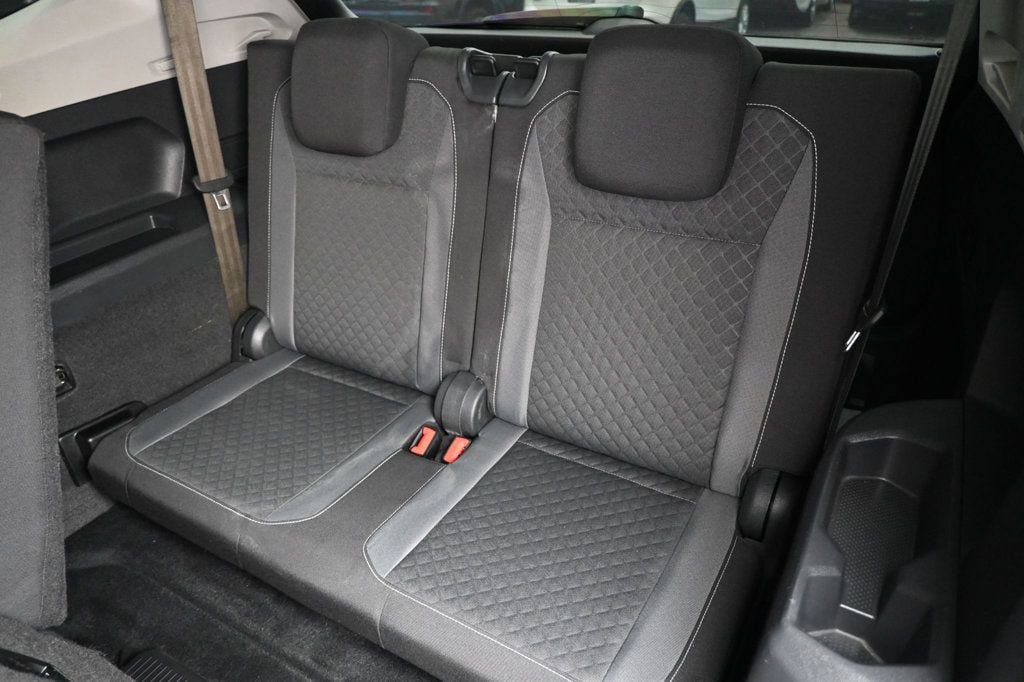 Used 2021 Volkswagen Tiguan S FWD image 15
