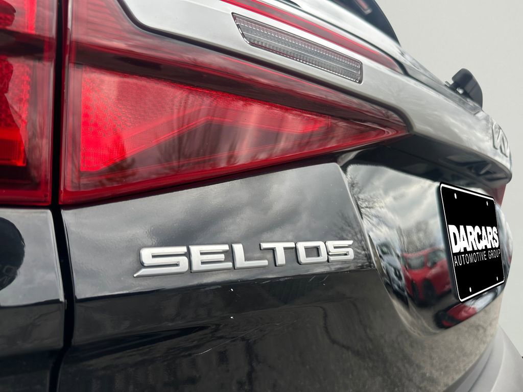 Used 2023 Kia Seltos LX image 31