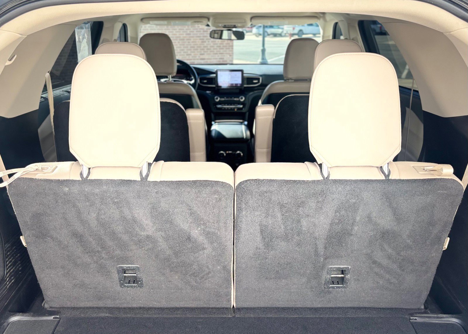 Certified 2020 Ford Explorer Limited image 6