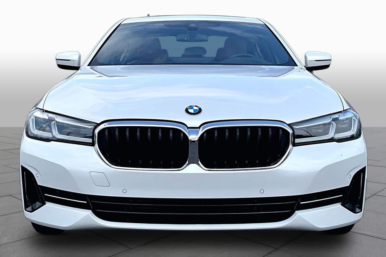 Used 2023 BMW 530i xDrive AWD/4WD image 4