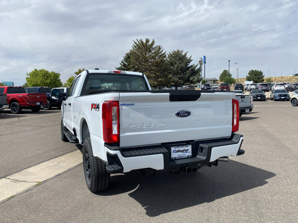 New 2026 Ford F350 4x4 Crew Cab Super Duty image 25