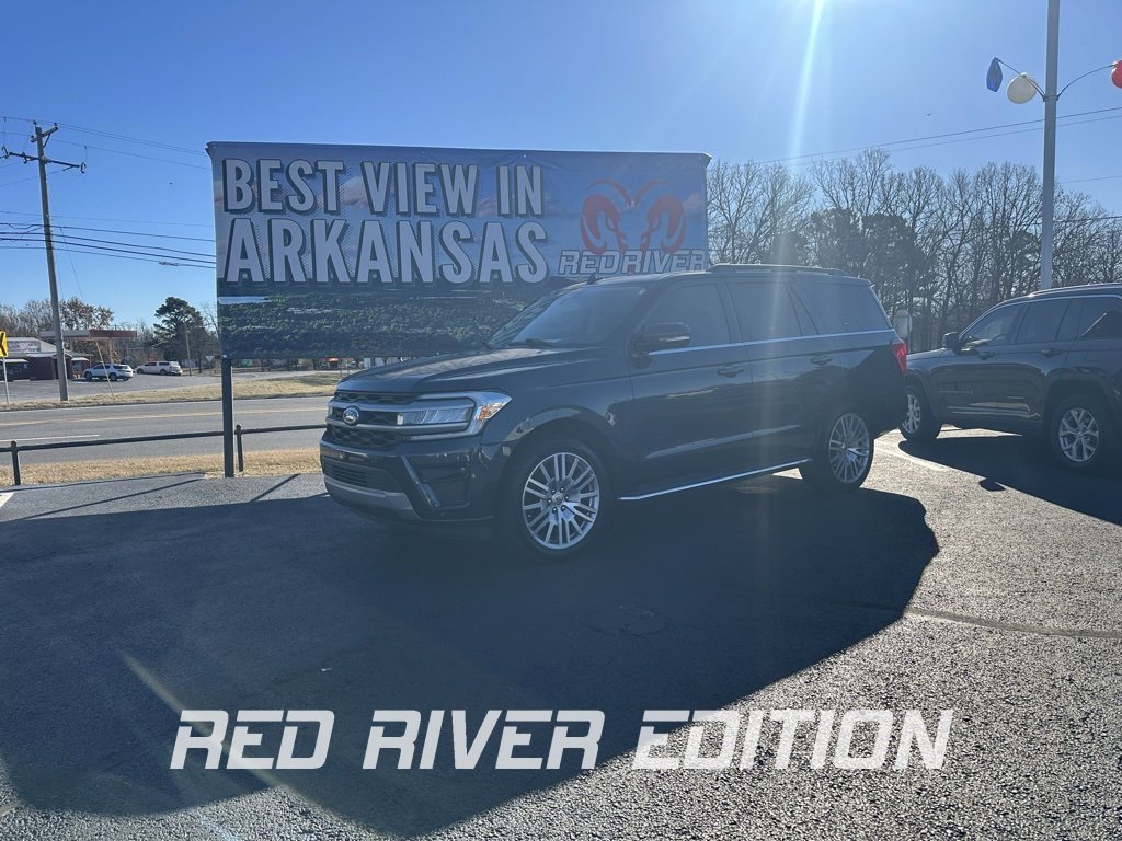 Used 2023 Ford Expedition XLT