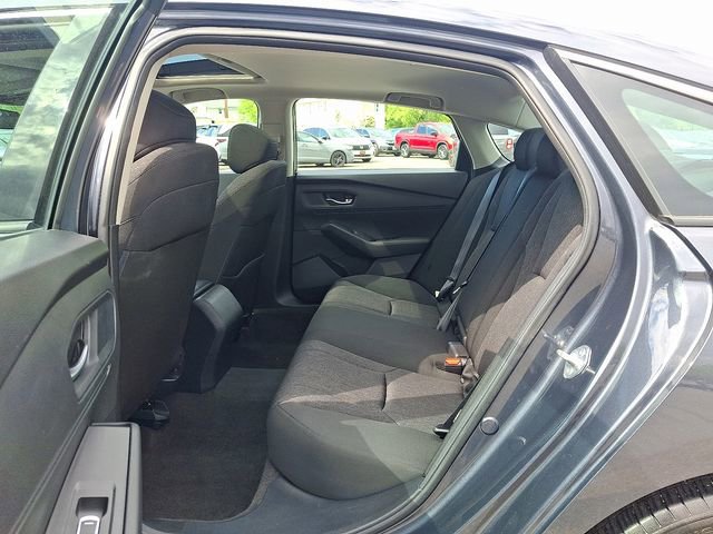 Used 2023 Honda Accord EX image 10