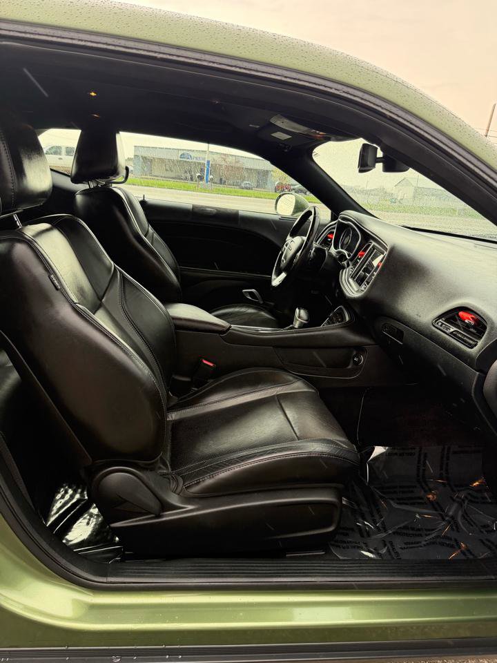 Used 2018 Dodge Challenger GT image 15