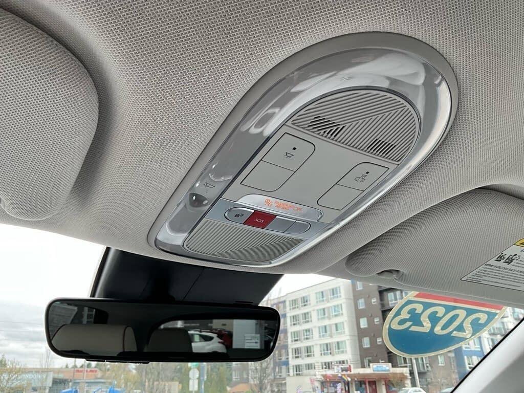 Used 2023 Hyundai Ioniq 5 SEL image 16