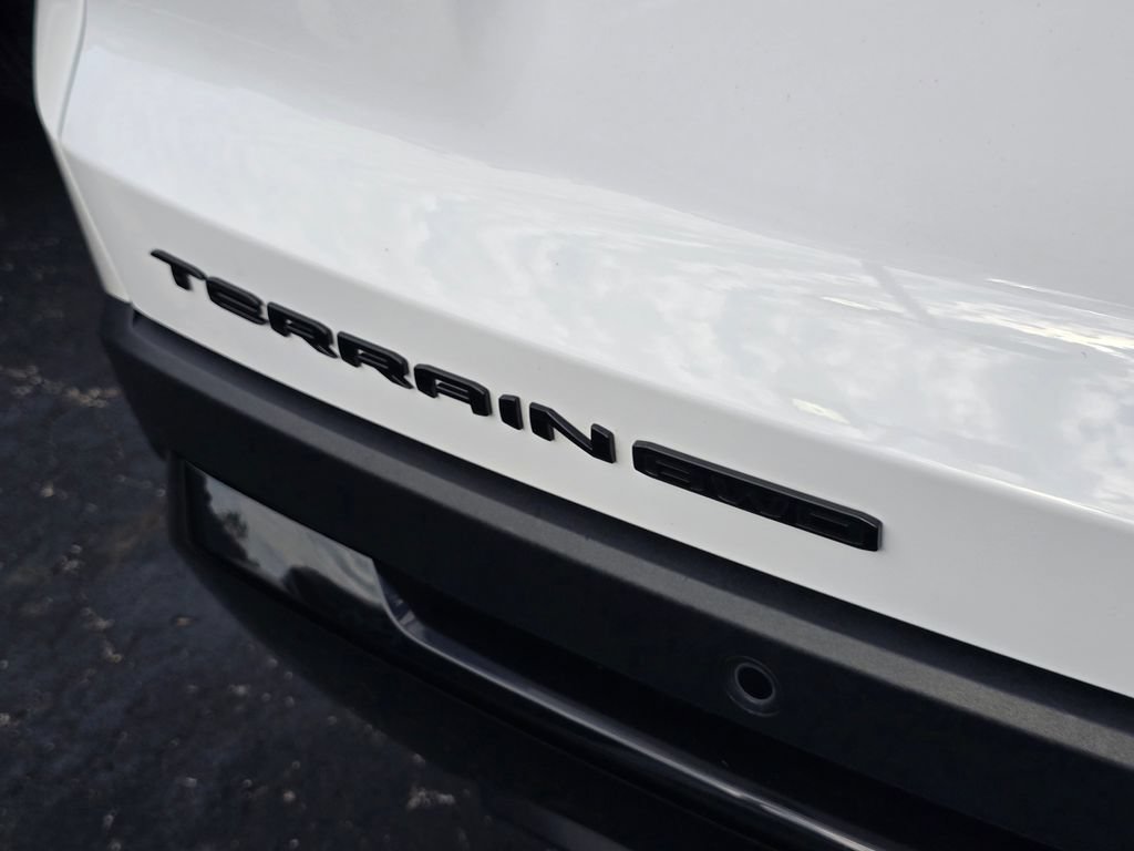 Used 2026 GMC Terrain Elevation w/ Elevation Premium Package AWD/4WD image 11