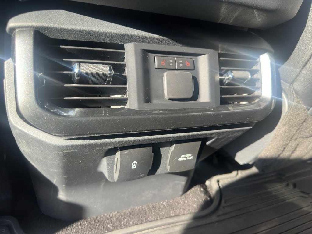 Used 2022 Ford F150 Lariat w/ Equipment Group 502A High image 4