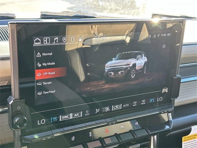 New 2026 GMC Hummer EV SUV image 16