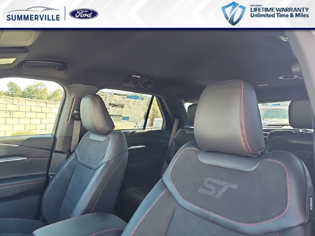 New 2026 Ford Explorer ST RWD image 17