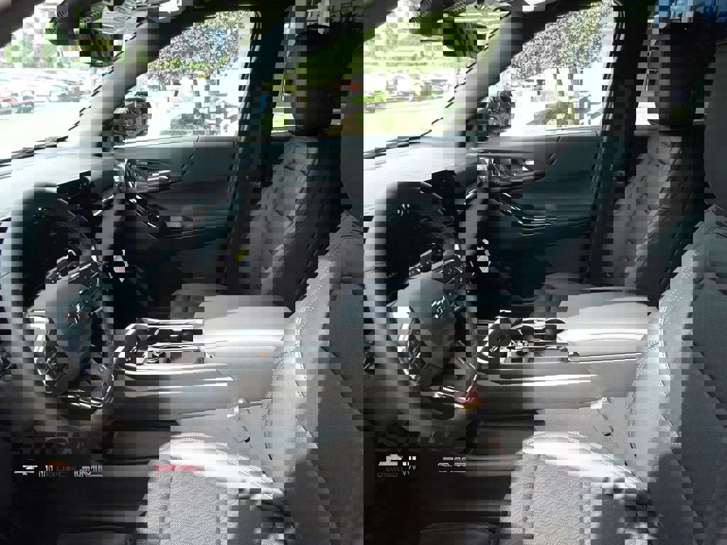 New 2026 Chevrolet Equinox LT w/ Convenience Package II image 13