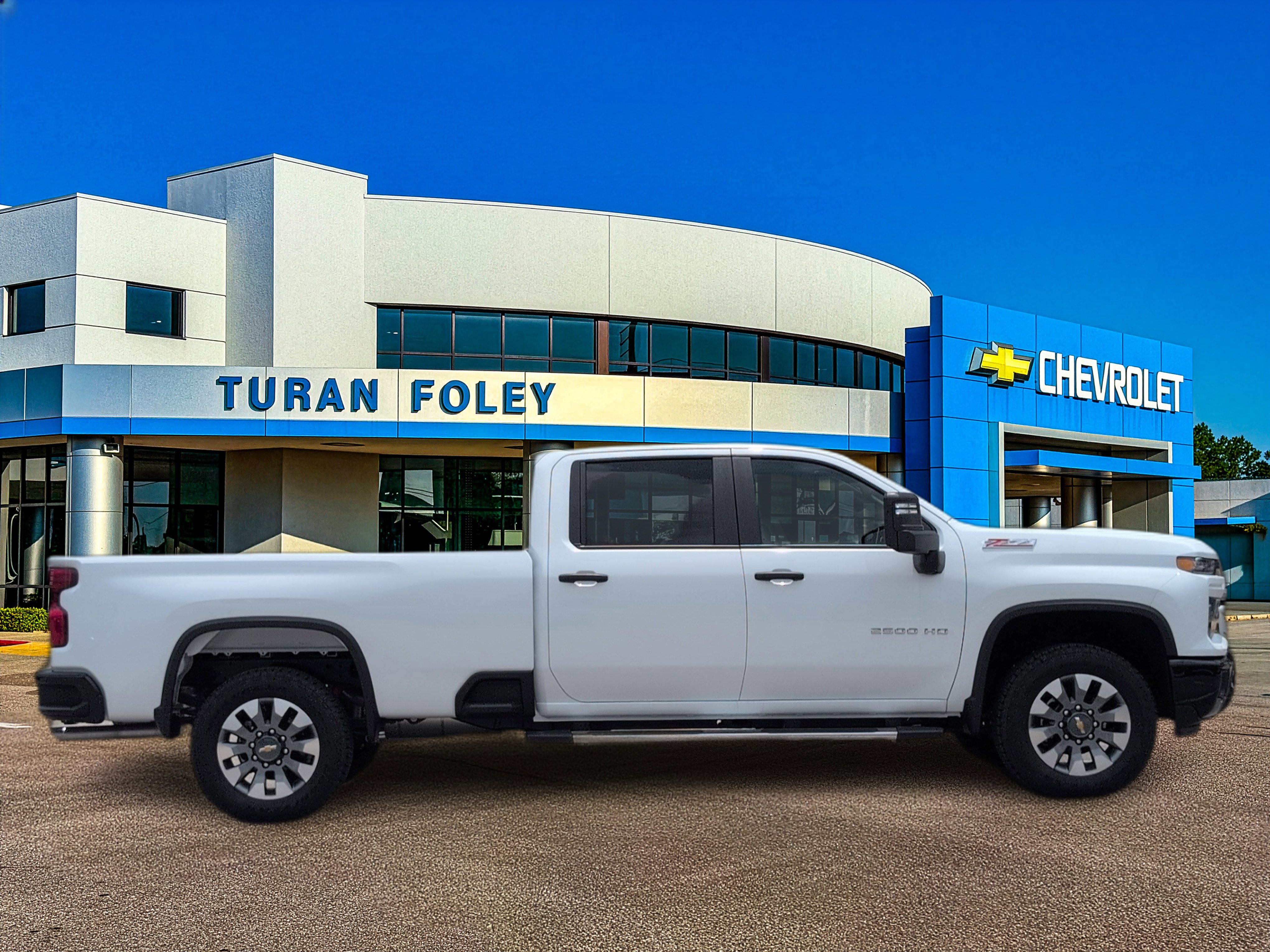 Used 2026 Chevrolet Silverado 2500 Custom w/ Custom Convenience Package AWD/4WD image 5