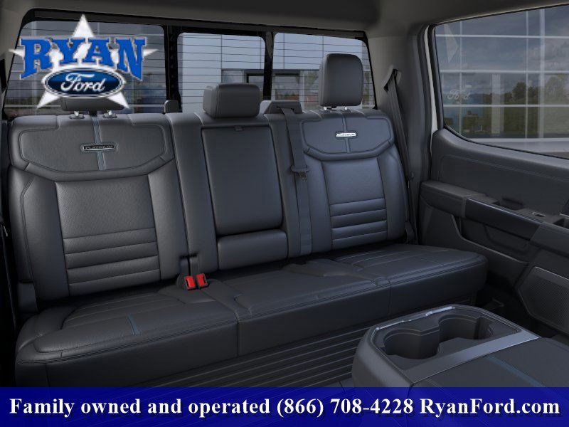 New 2026 Ford F250 Platinum w/ FX4 Off-Road Package image 11