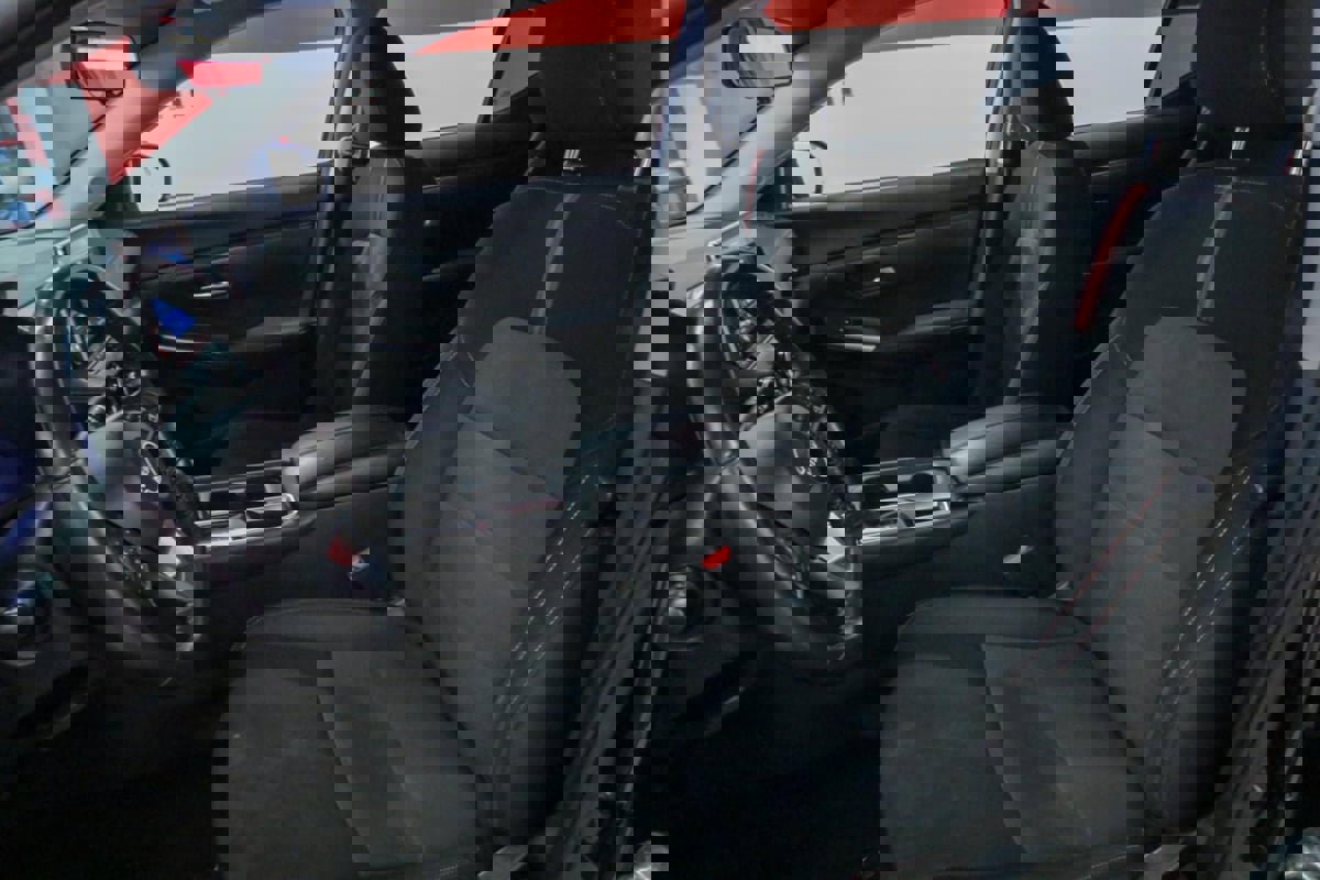 Used 2024 Nissan Sentra SR image 11