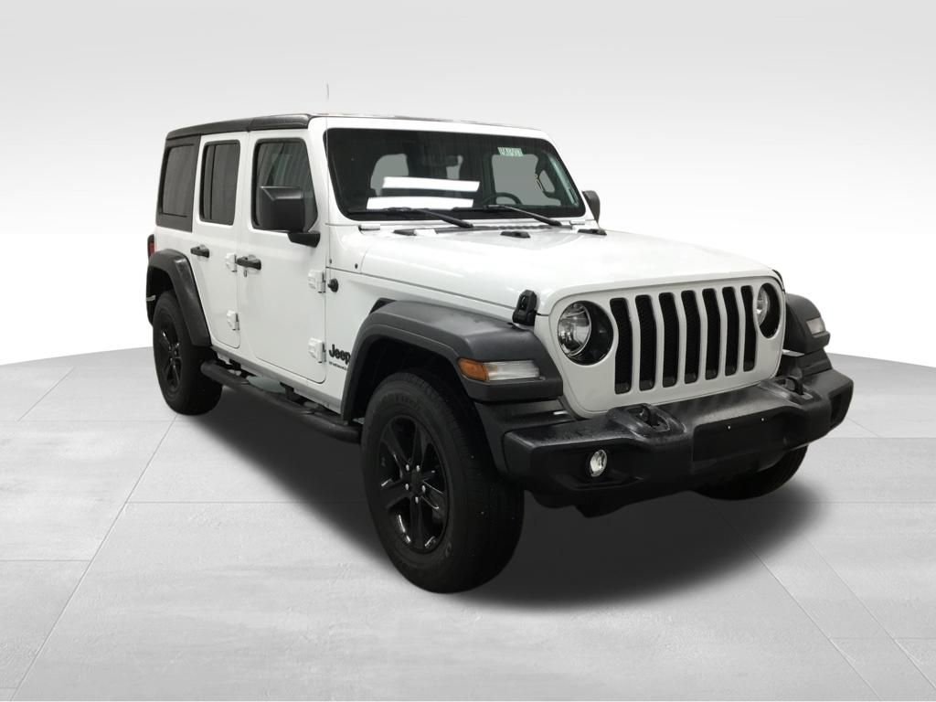 Used 2023 Jeep Wrangler Sport image 3