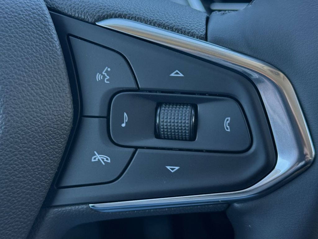 New 2025 Chevrolet Trax LT w/ Driver Confidence Package image 18