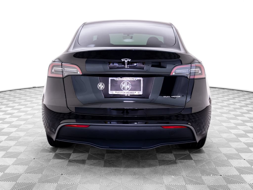 Used 2023 Tesla Model Y Long Range AWD/4WD image 5