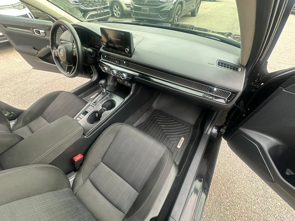 Used 2024 Honda Civic EX image 30