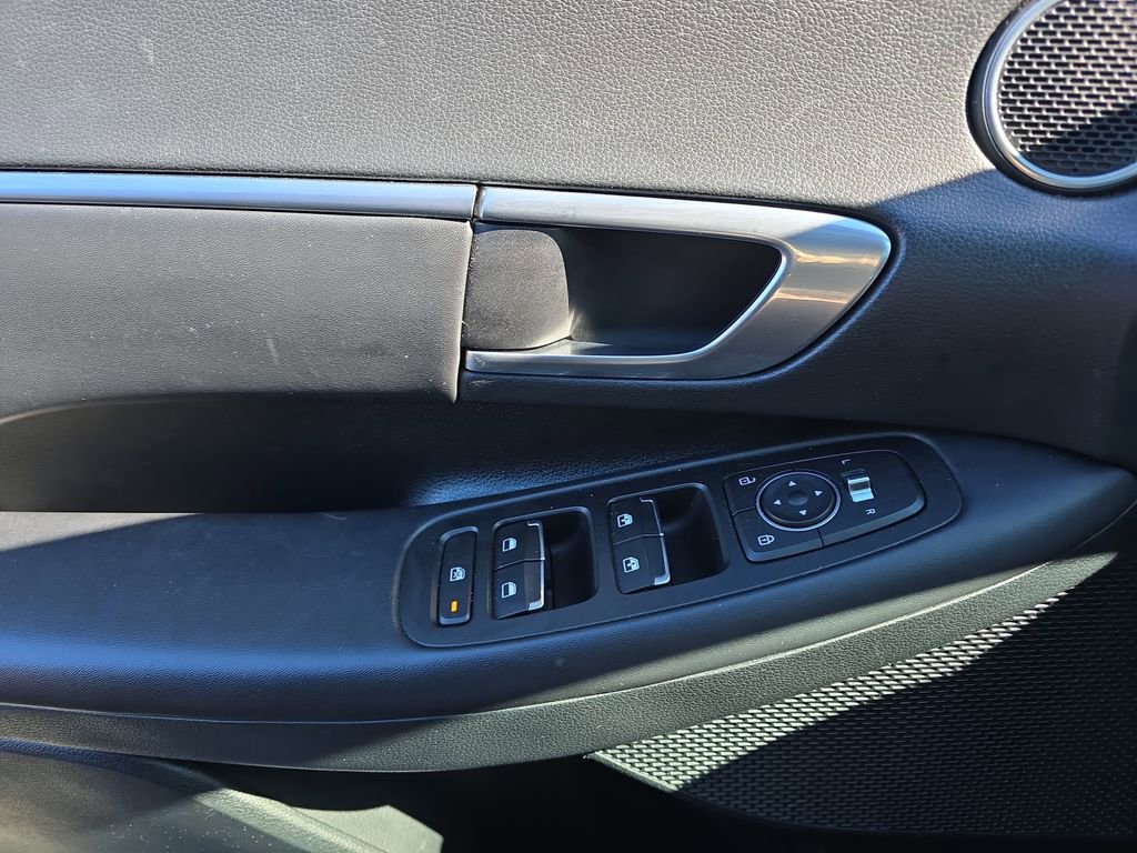 Used 2022 Hyundai Sonata SEL FWD image 29