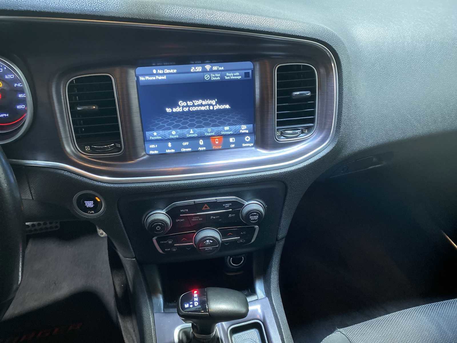 Used 2018 Dodge Charger R/T Scat Pack w/ Dynamics Package image 16