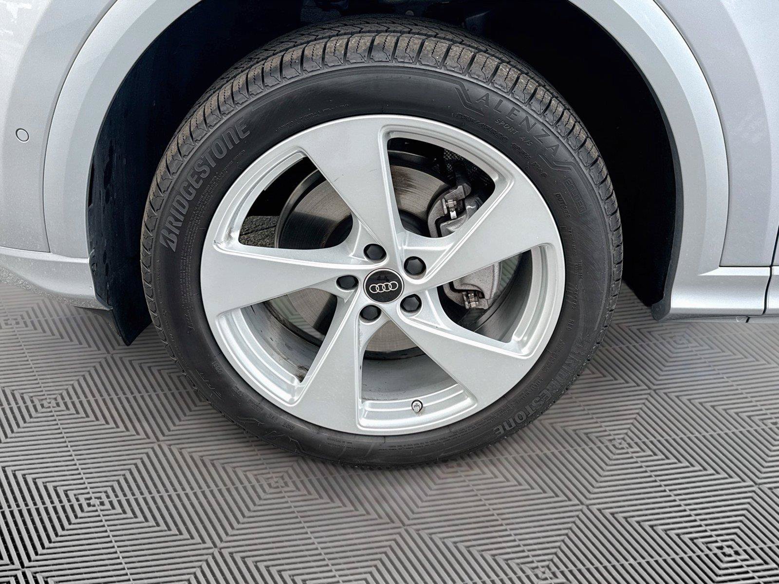 Used 2025 Audi Q5 Premium Plus AWD/4WD image 32