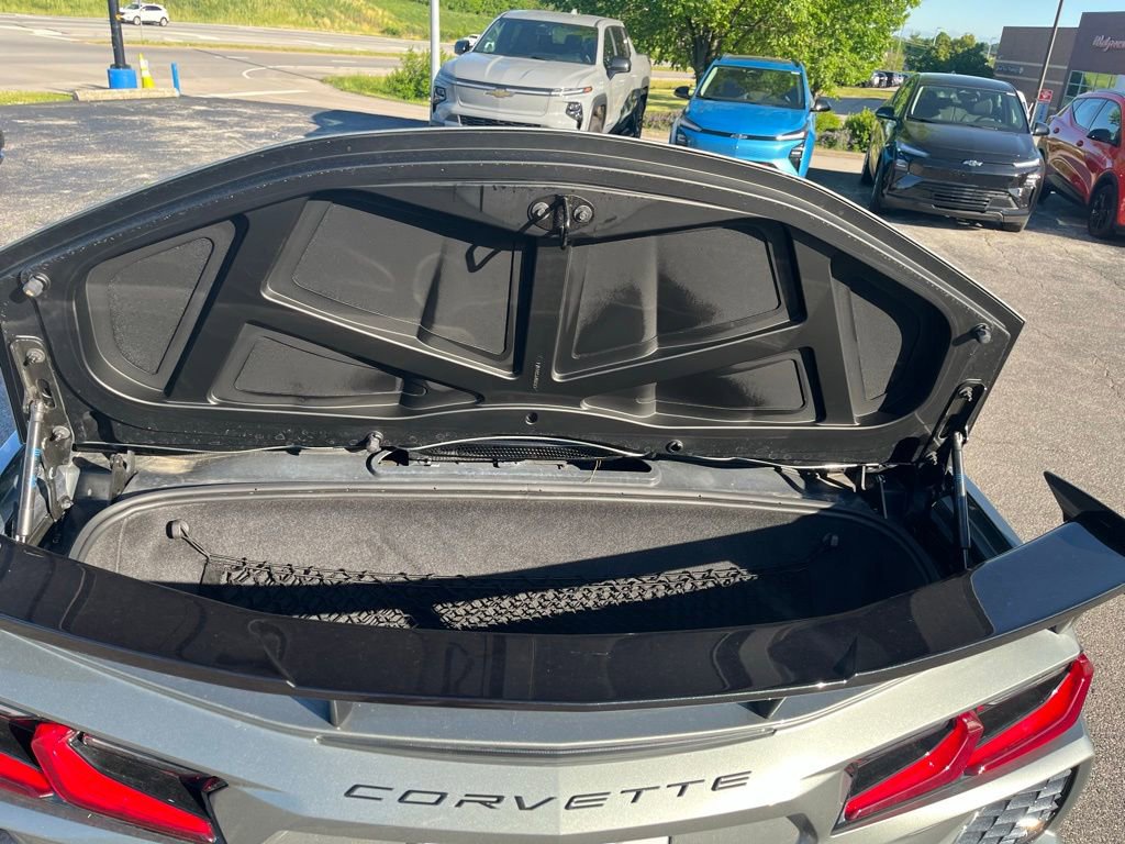 Used 2023 Chevrolet Corvette Stingray Preferred Conv w/ Battery Protection Package RWD image 10