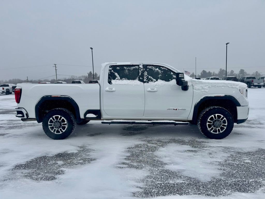Used 2022 GMC Sierra 2500 AT4 image 8