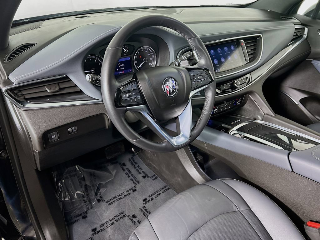 Used 2023 Buick Enclave Essence w/ Experience Buick Package AWD/4WD image 9