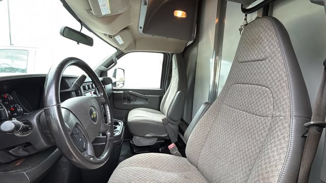 Used 2023 Chevrolet Express 3500 w/ Power Convenience Package RWD image 20