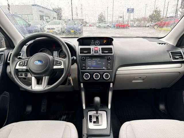 Used 2017 Subaru Forester 2.5i w/ Alloy Wheel Package image 13
