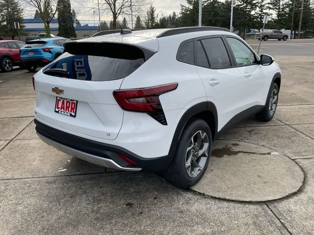 New 2026 Chevrolet Trax LT w/ Driver Confidence Package image 9