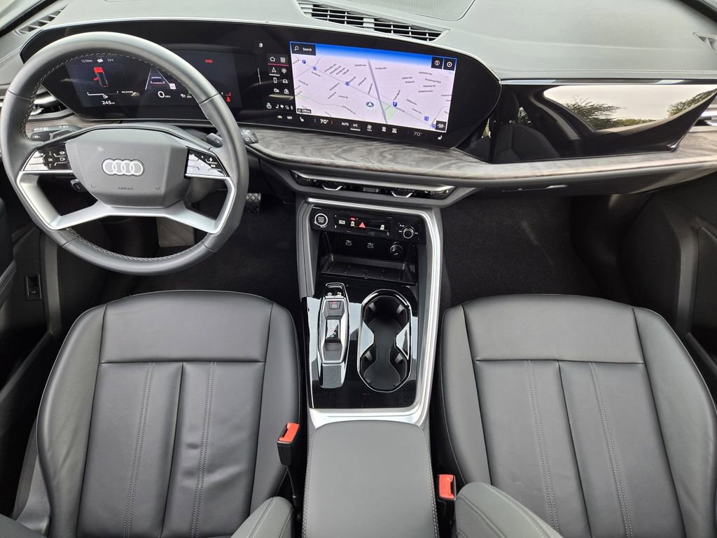 Certified 2025 Audi Q5 Premium Plus w/ Premium Plus image 32