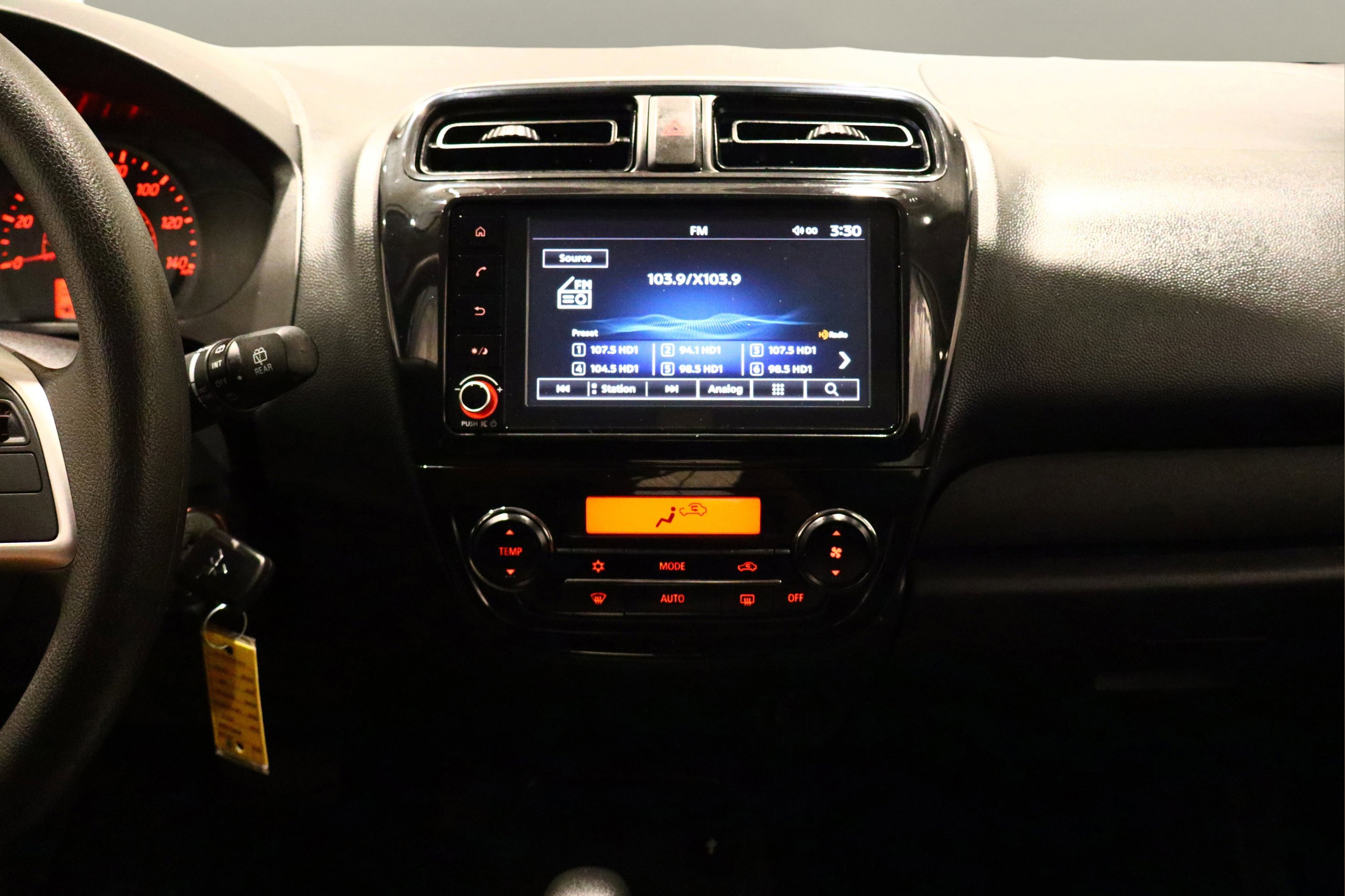 Used 2024 Mitsubishi Mirage ES image 23