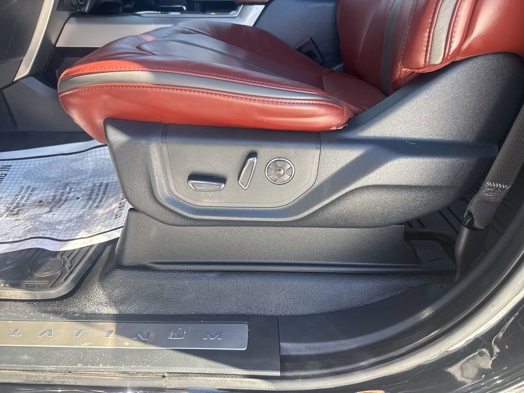 Used 2022 Ford F350 Platinum w/ FX4 Off-Road Package image 14