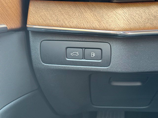 Certified 2024 Volvo XC90 T8 Plus AWD/4WD image 29