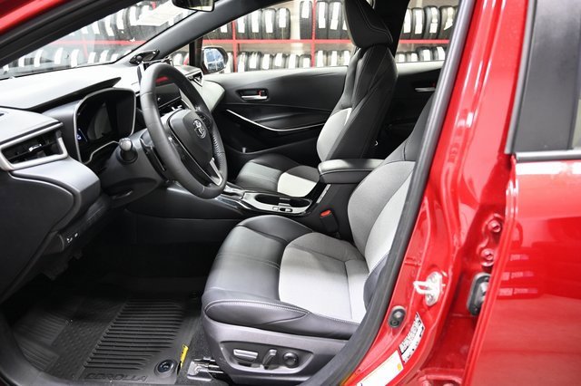 Used 2025 Toyota Corolla XSE image 10