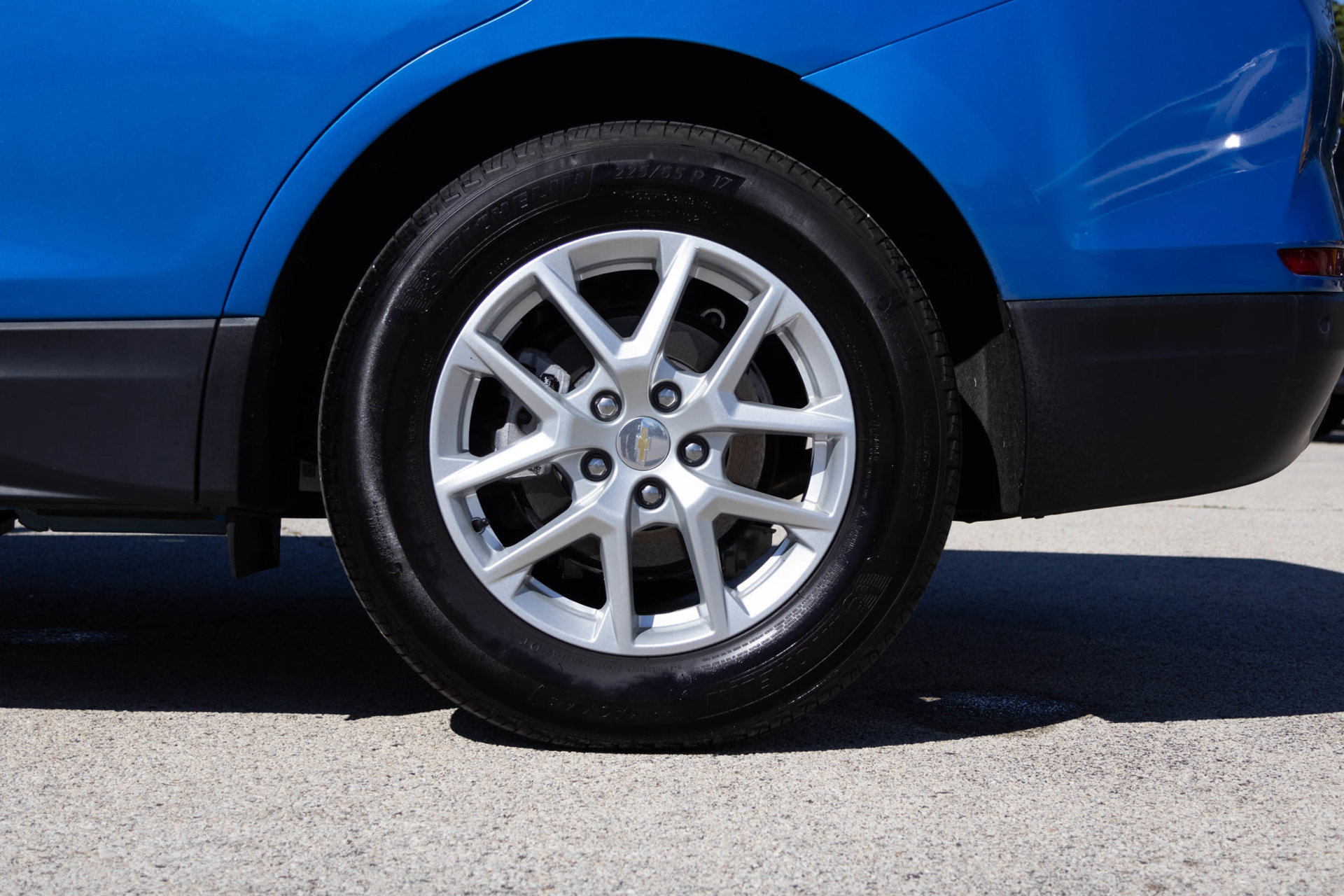 Used 2024 Chevrolet Equinox LT FWD image 46