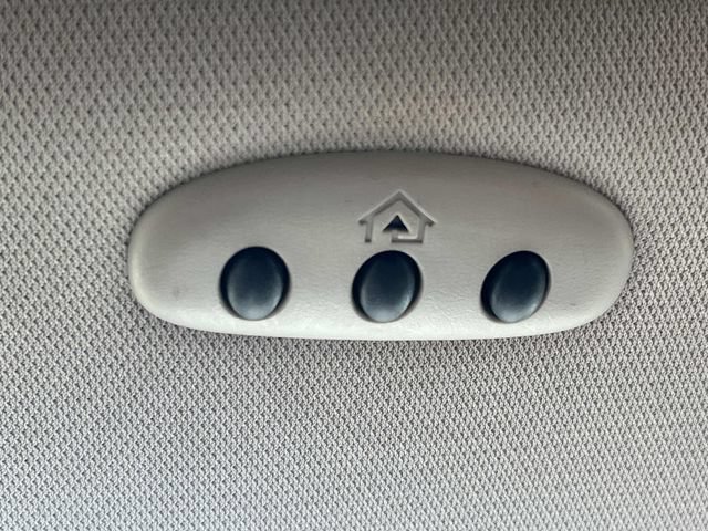 Used 2015 Lincoln MKX FWD w/ Equipment Group 102A image 41