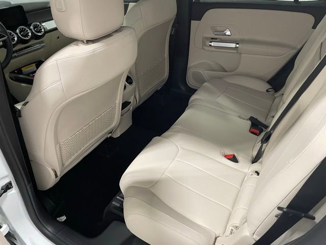 Used 2025 Mercedes-Benz GLB 250 GLB 250 image 16