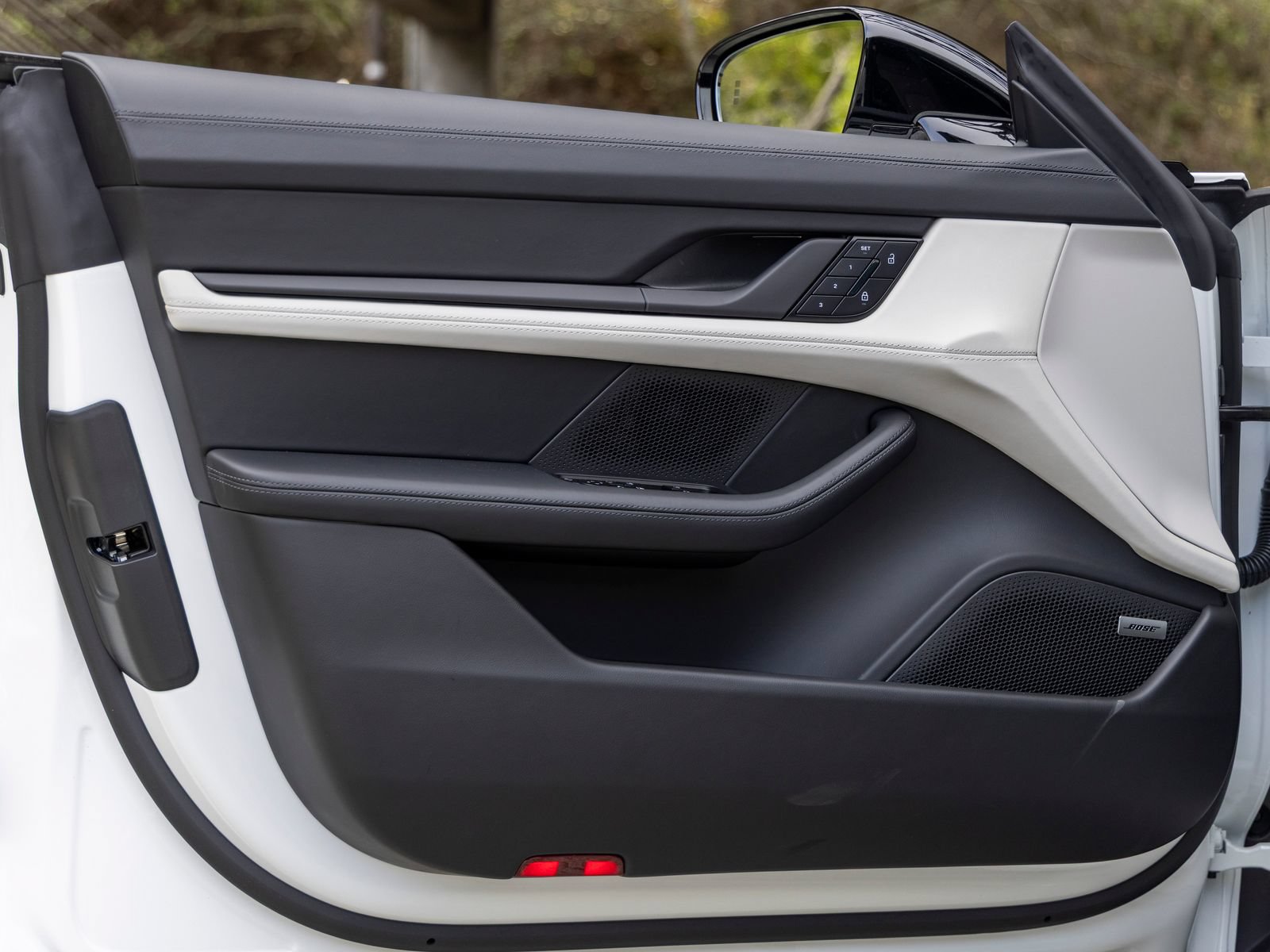 New 2026 Porsche Taycan AWD/4WD image 26