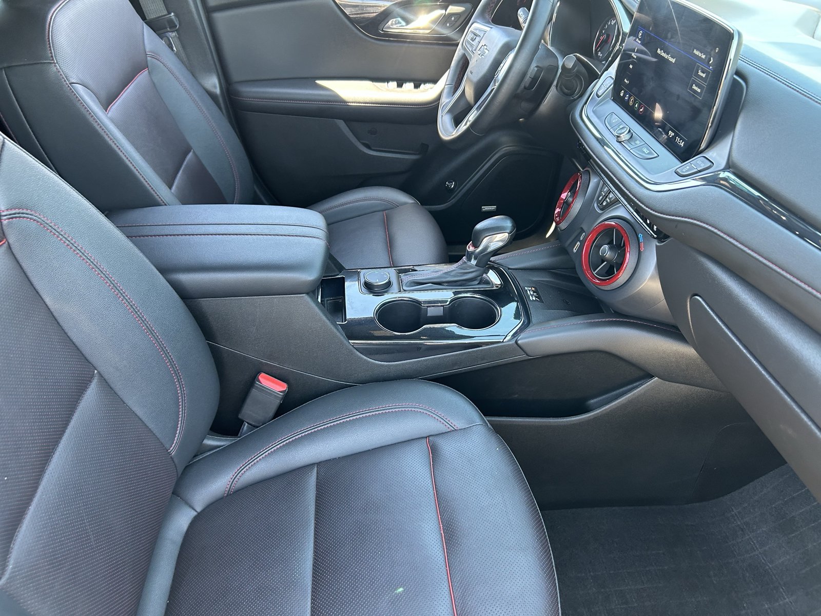 Certified 2024 Chevrolet Blazer RS w/ Driver Confidence II Package FWD image 12