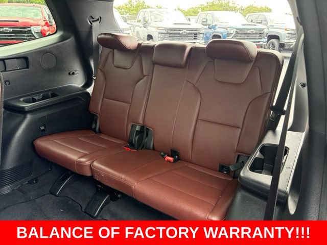 Used 2024 Kia Telluride EX w/ EX Captain's Chair Package FWD image 16