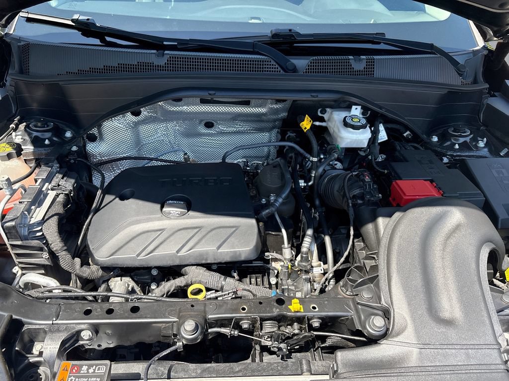 Used 2022 Chevrolet TrailBlazer LT w/ Convenience Package FWD image 17