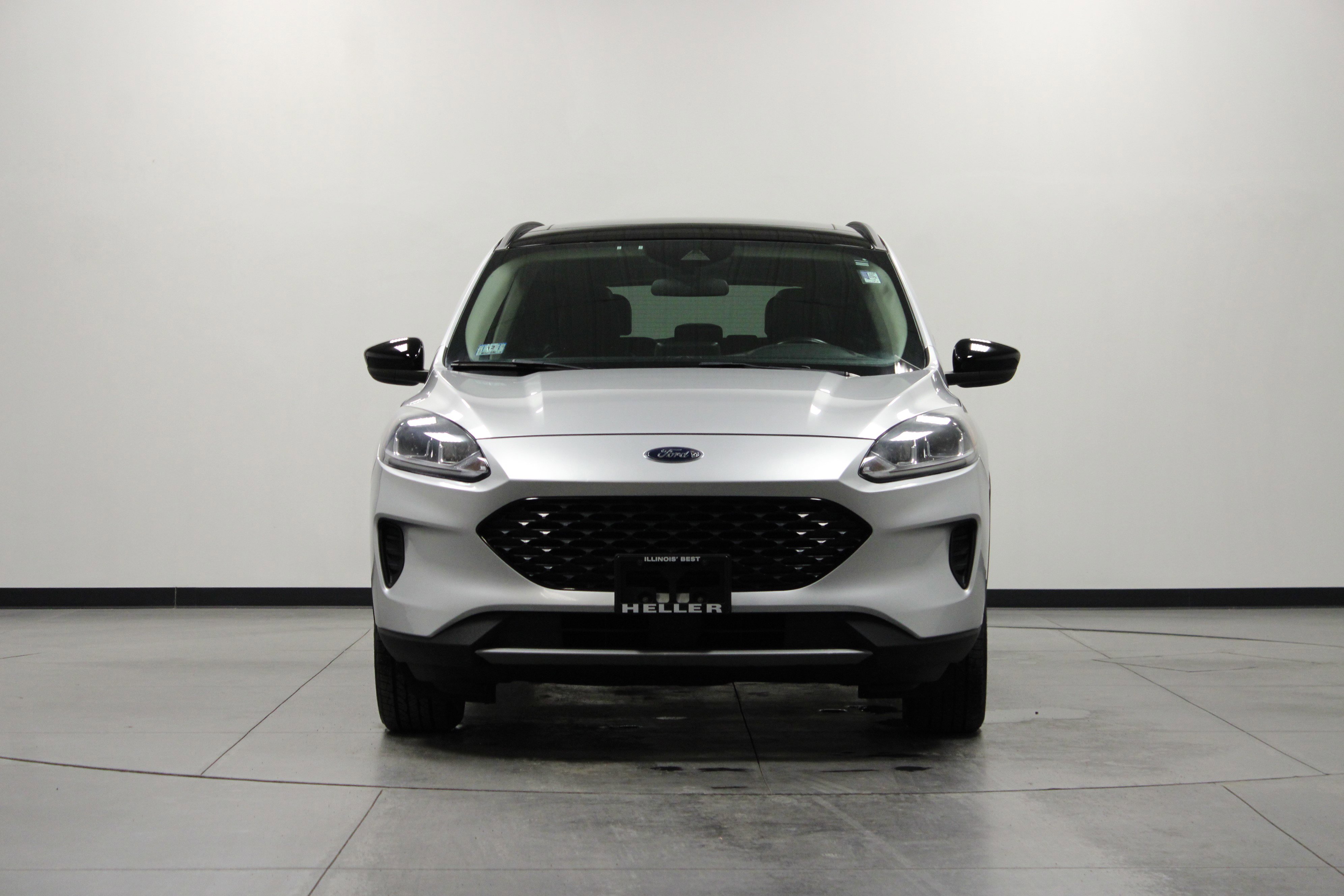 Used 2020 Ford Escape SE Sport image 8