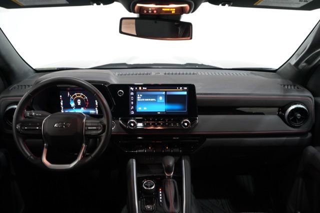 Used 2023 Chevrolet Colorado Z71 w/ Z71 Convenience Package 2 image 14