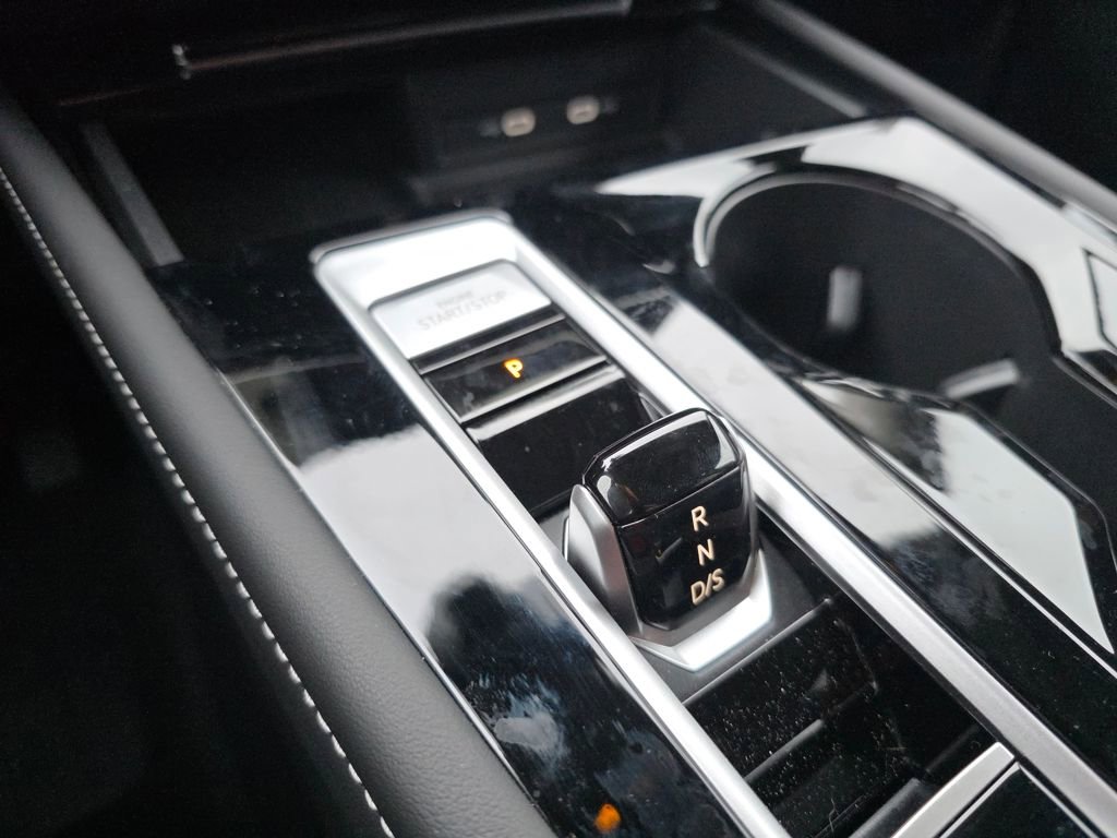 New 2024 Volkswagen Atlas SE AWD/4WD image 18