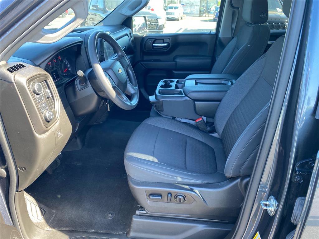 Used 2022 Chevrolet Silverado 1500 Custom AWD/4WD image 9