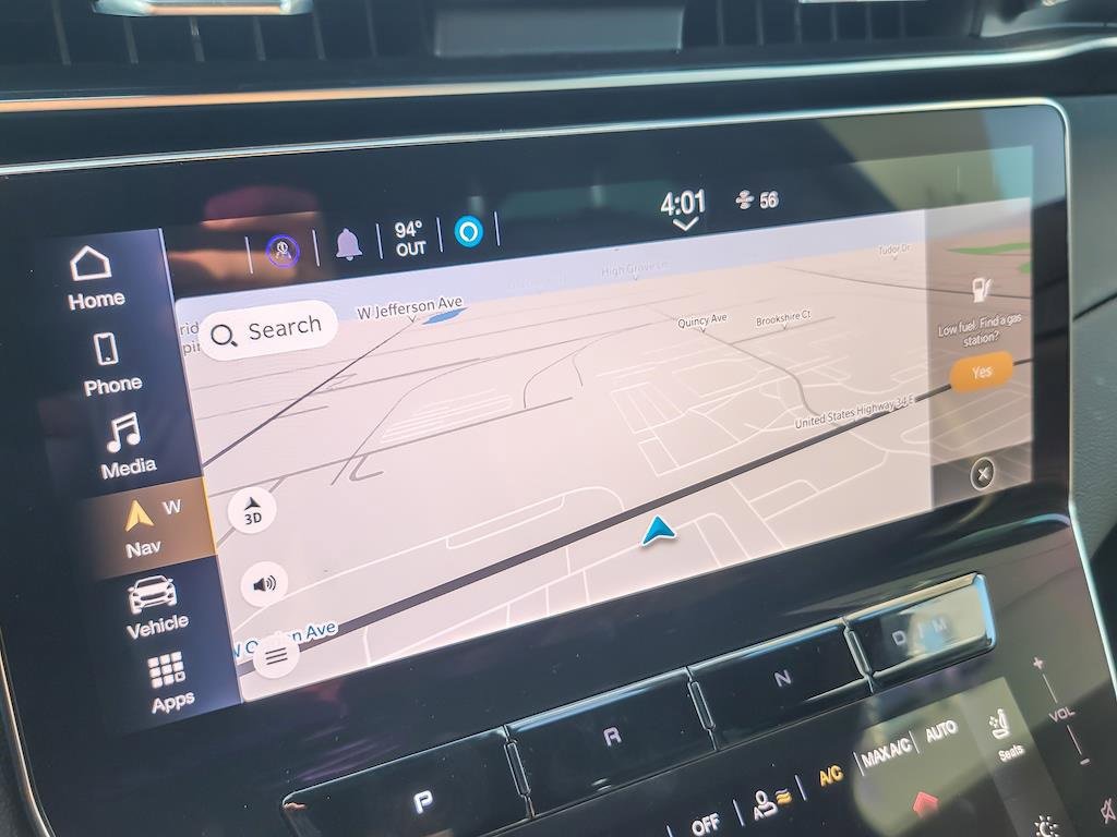 Used 2023 Maserati Grecale GT image 13