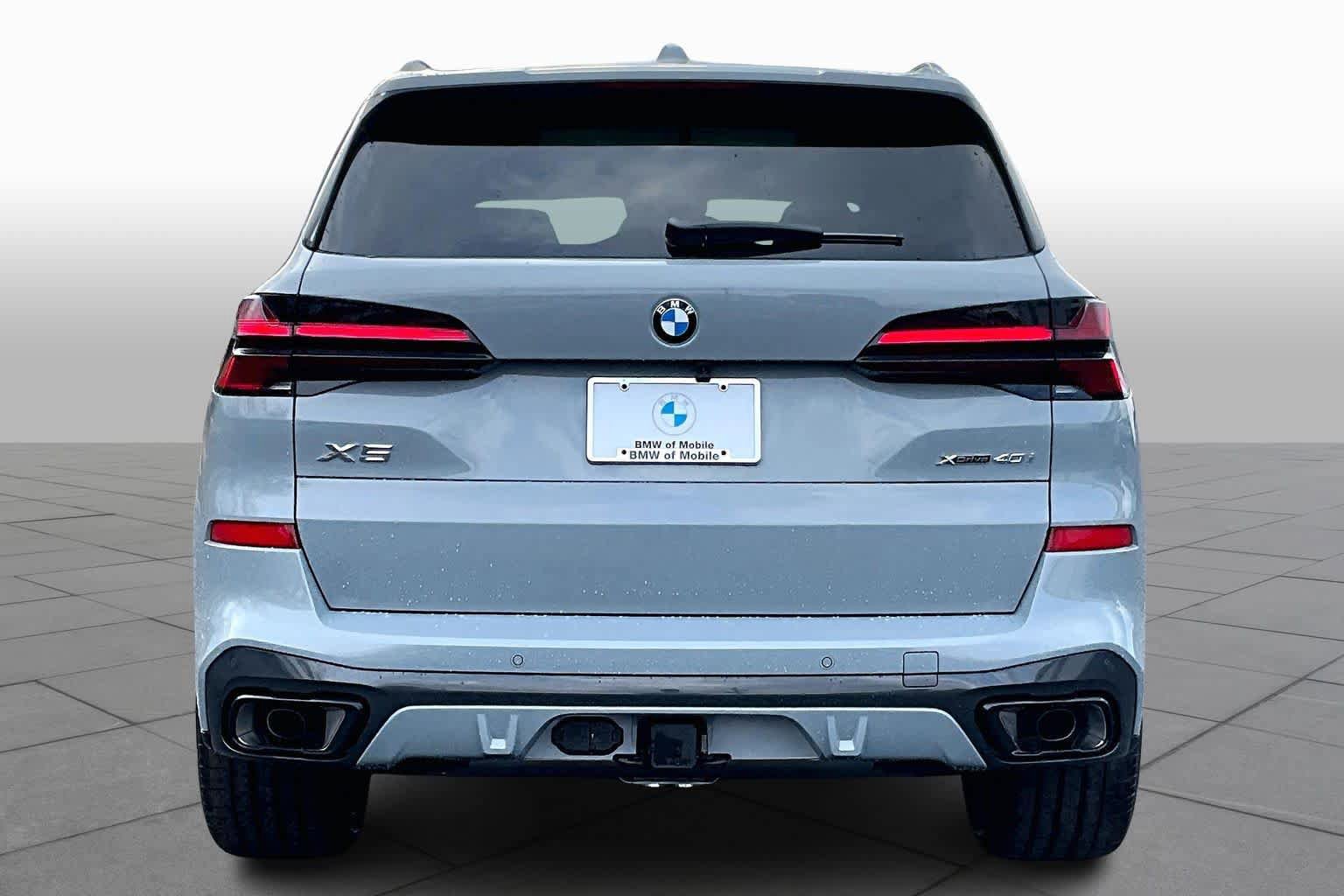 New 2026 BMW X5 xDrive40i w/ Executive Package AWD/4WD image 4