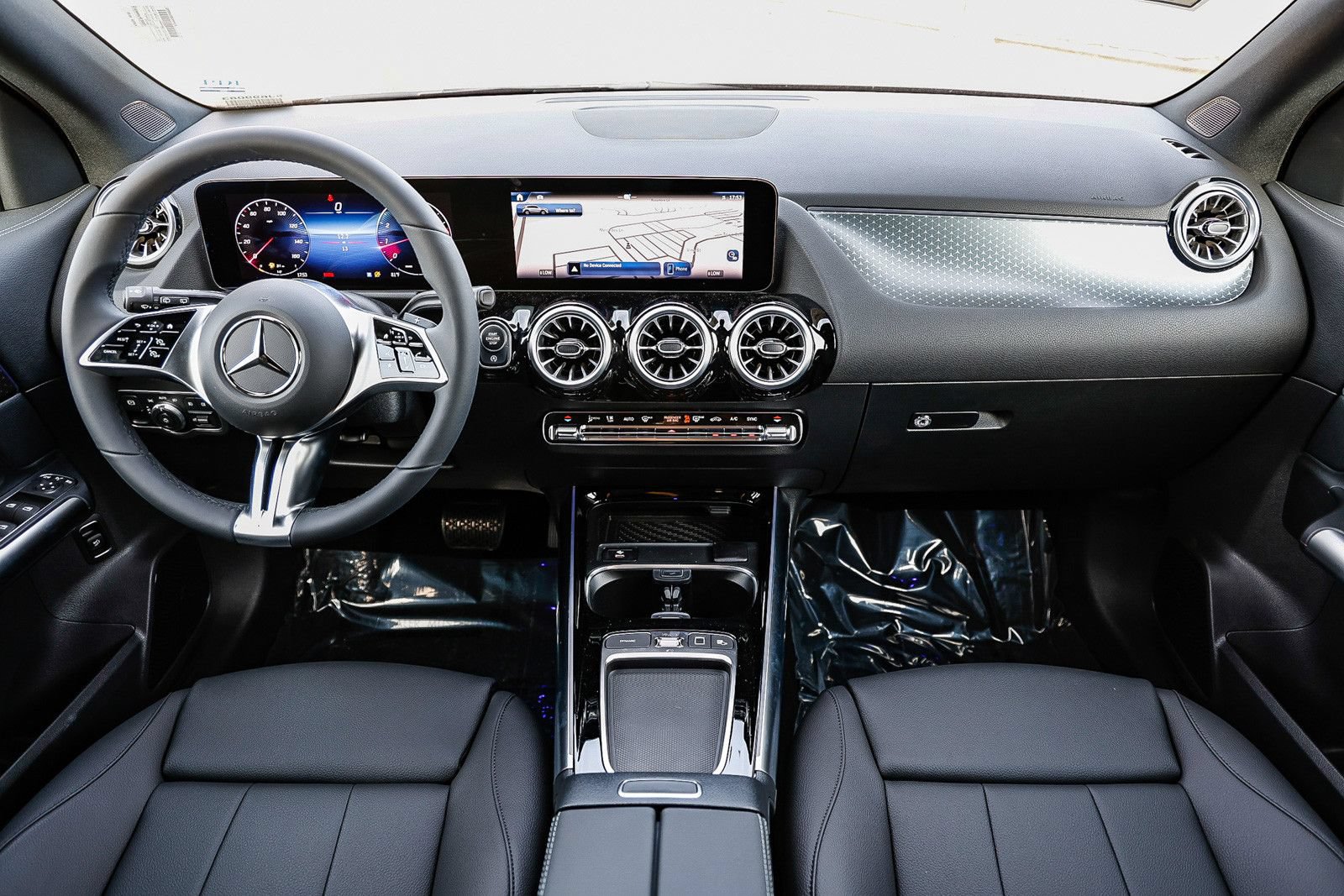 Used 2025 Mercedes-Benz GLA 250 image 10